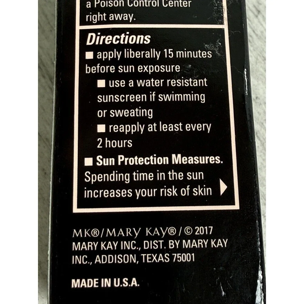 Mary Kay CC Cream Sunscreen Broad Spectrum SPF 15 Very Deep 1 fl oz / 29 mL New